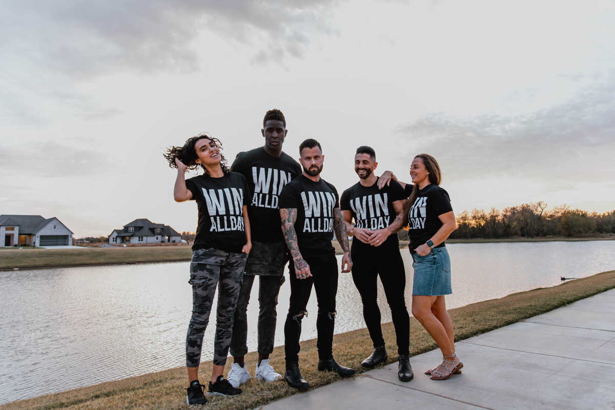 WIN ALL DAY - Unisex T-Shirt